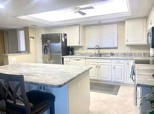 4612 Flagship Dr APT 403, Fort Myers, FL 33919