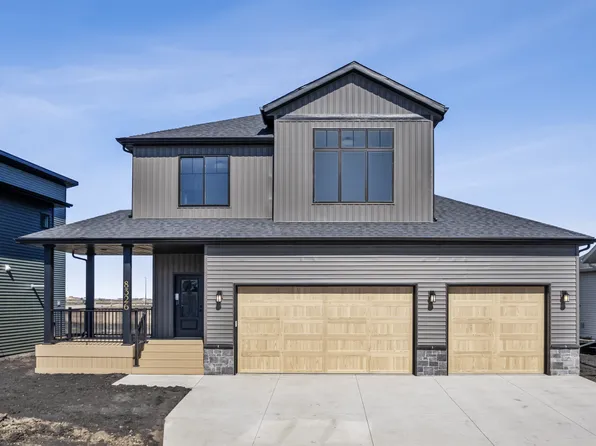 8326 61st St S, Horace, ND 58047