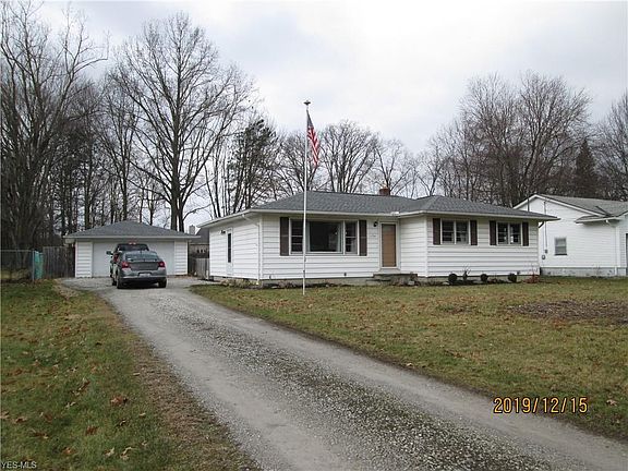 2nd image of 1174 Gary Blvd
