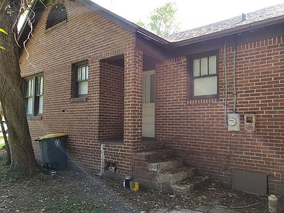 2nd image of 506 W 67th St