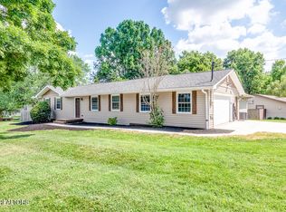 10100 Wolf Den Ln, Knoxville, TN 37932