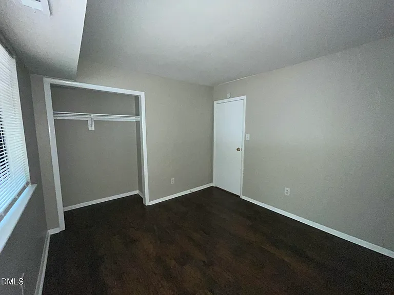 1022 Sandlin Pl #J — Photo 9