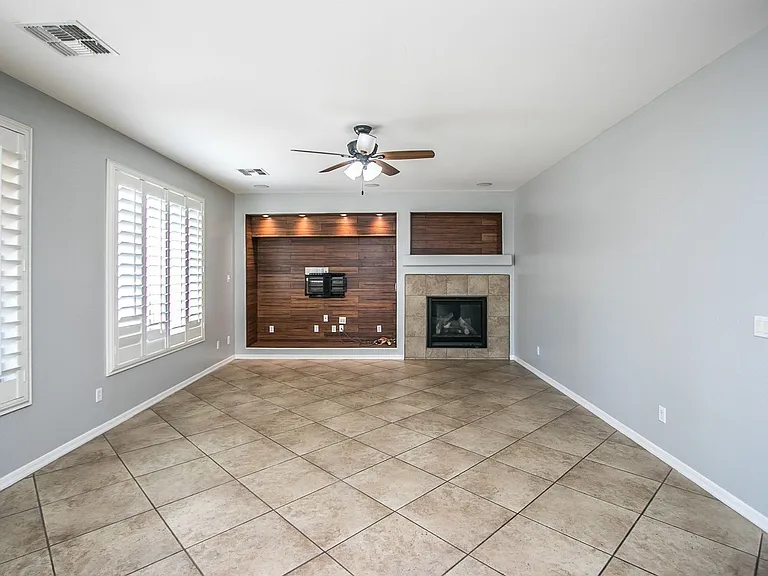 363 W Lantana Pl — Photo 6