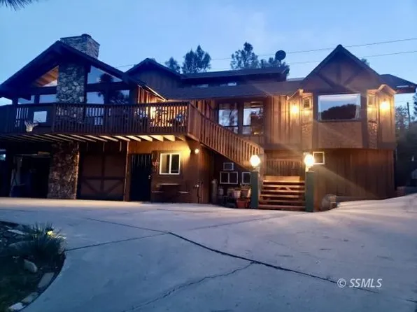 13 Oak Ct, Kernville, CA 93238