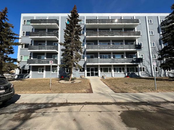 Gateway Grande Prairie Condo Buildings