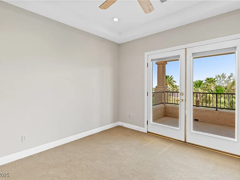 3010 Hammerwood Dr — Photo 35