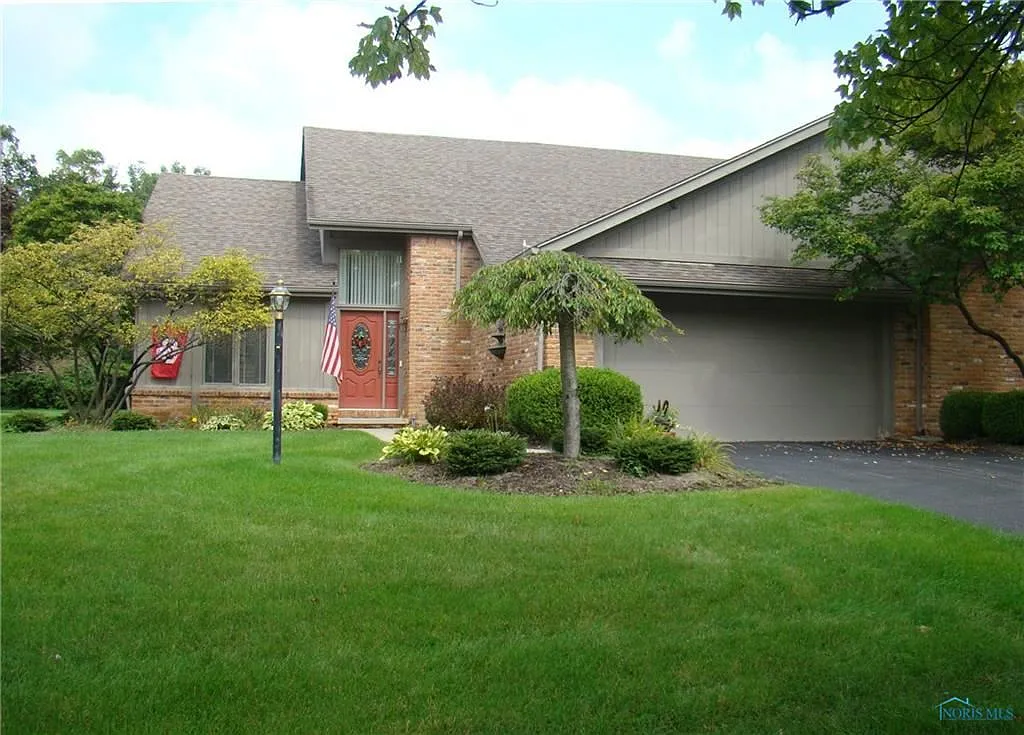 43 Wolf Ridge Dr photo 1
