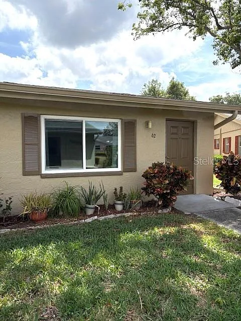 1 bed, 1.5 bath, 800 sqft, $1,495 — Photo 2