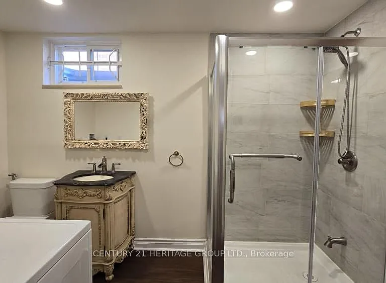9 Addison St #BASEMENT — Photo 10