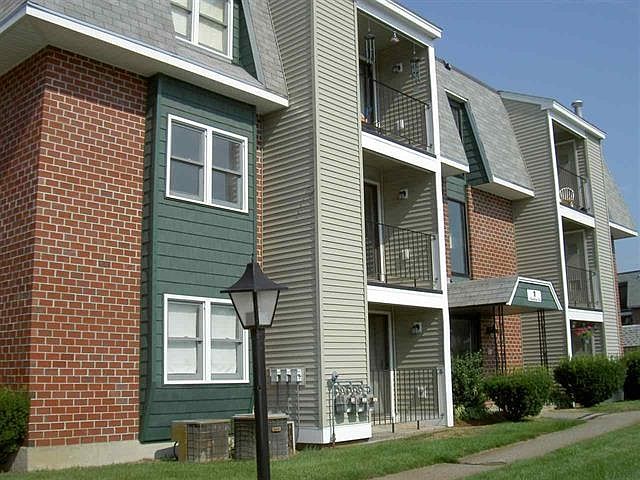 1st image of 3 New Haven Dr APT 108
