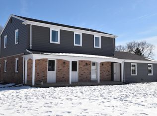 323 Cherry Hill Dr, Racine, WI 53406