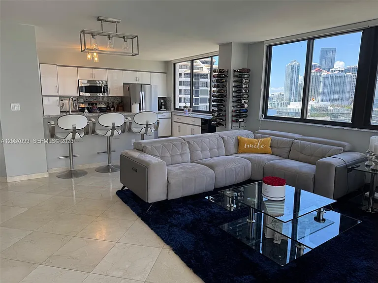 540 Brickell Key Dr #1513 — Photo 18