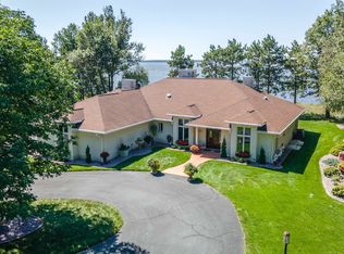 2255 Dover Shore Ct, Friendship, WI 53934
