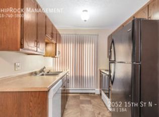 2052 15th St N #5, Saint Cloud, MN 56303