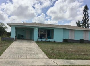 182 SE Selva Ct, Port Saint Lucie, FL 34983