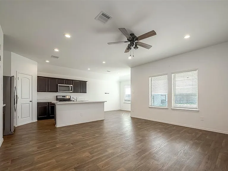 5251 Cherry Tallow Trl — Photo 4