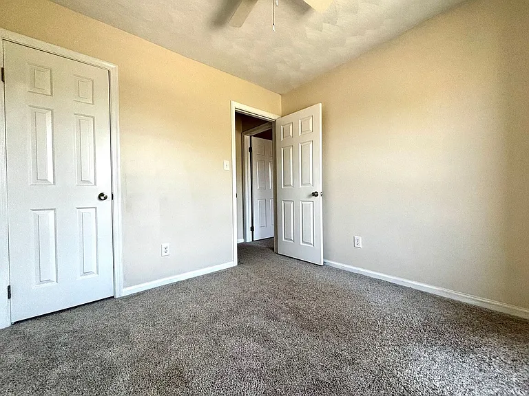 4016 Richard Lee Ct — Photo 21