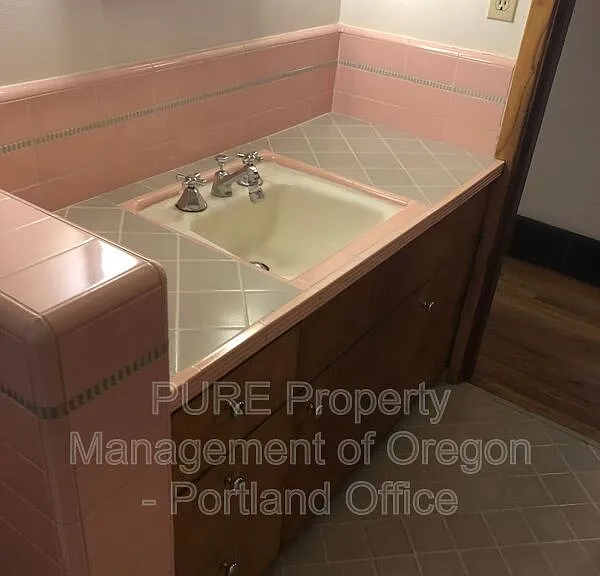 4725 SE Clinton St — Photo 14