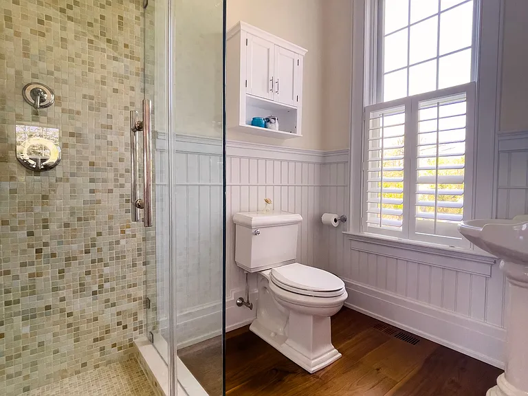 938 Sound Shore Rd — Photo 28