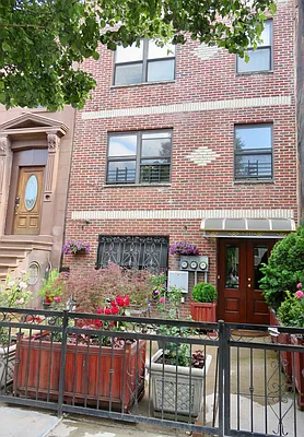 Rented by Space Real Estate | media 11