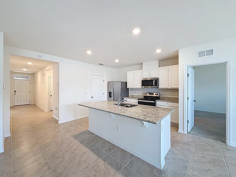 3344 Mystic Pond Loop — Photo 4