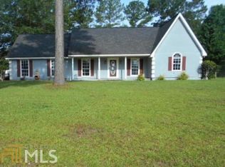 102 Deerrun St, Fitzgerald, GA 31750