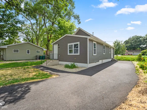 123 Picnic St, Shorewood, IL 60404