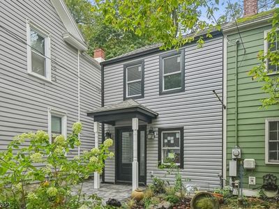 97 York St, Lambertville, NJ, 08530