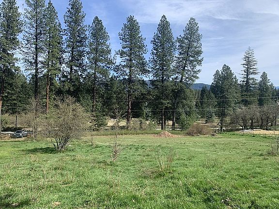 2nd image of 124 Lw Syringa Rd