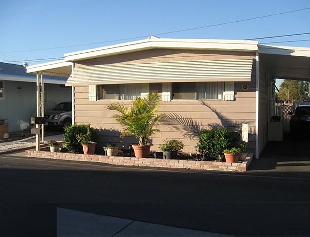 1st image of 13202 Hoover St Space 35
