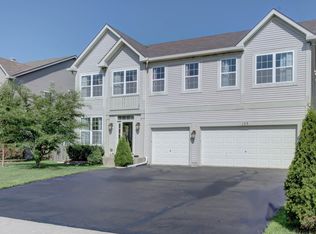 175 Silbury Dr, Bartlett, IL 60103