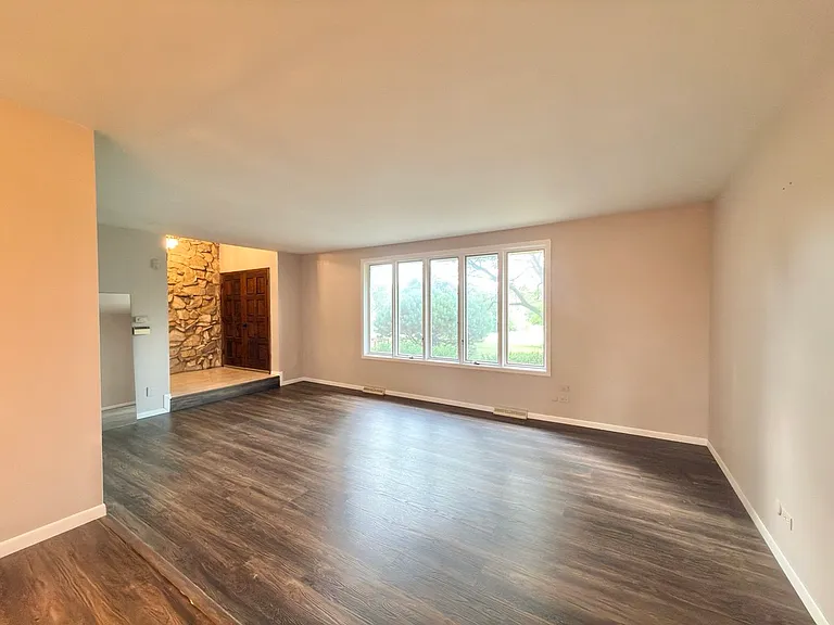 7826 Dunham Rd — Photo 4