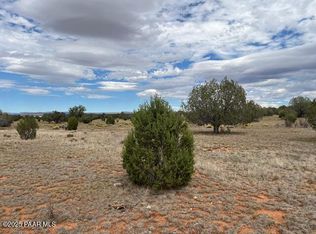 310 Dusty Rose Ranch Rd, Seligman, AZ 86337