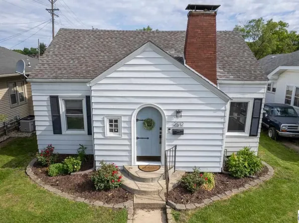 2512 Farrington St, Terre Haute, IN 47803