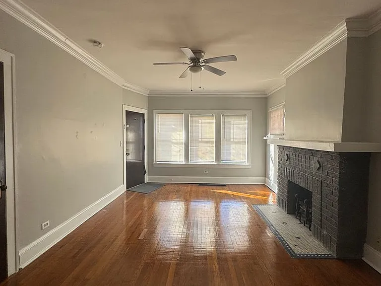1365 Phelps Ave — Photo 3