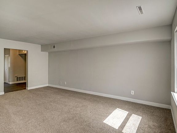 5th image of 5220 Goolsby Ct