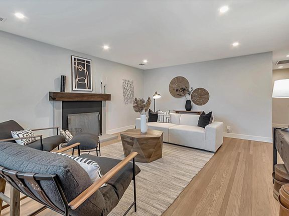 4th image of 5513 Laura Dr