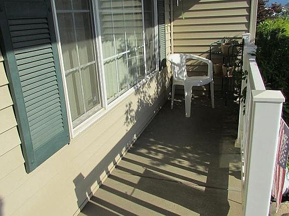 2nd image of 345 E Tiger Ave