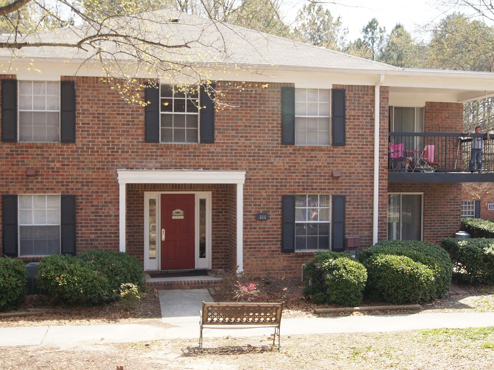 Chestnut 1 bedroom 1 bath