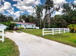 3608 29th St E, Palmetto, FL 34221