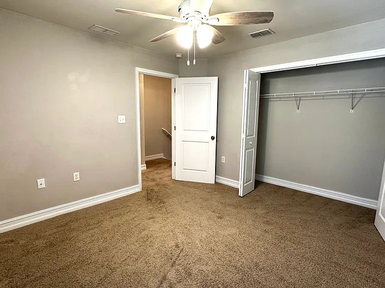 1505 Crescent Hills Dr — Photo 11