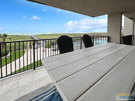 3rd image of 2800G Gulf Blvd #207