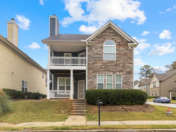 1823 Laurel Green Way, Atlanta, GA 30344
