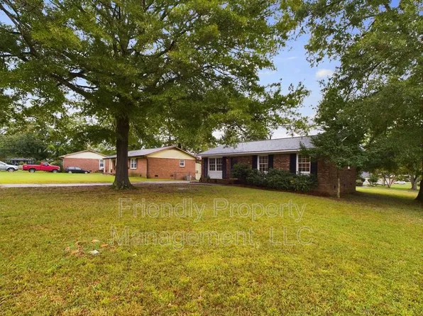 4136 Kingsland Cir, Winston Salem, NC 27106