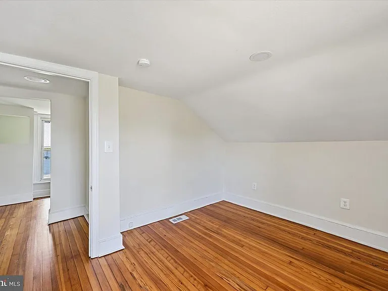 4012 Will St — Photo 31