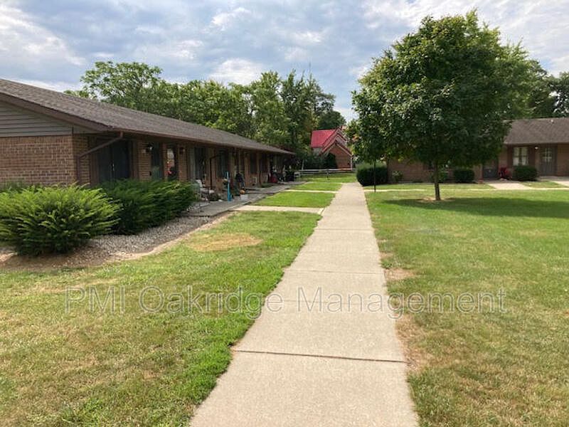 250 E Main St, Pennville, IN 47369 Zillow