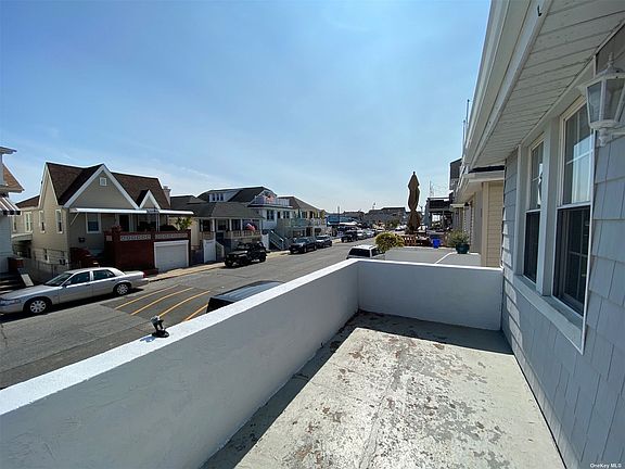 3rd image of 69 Georgia Ave