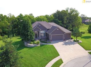 1305 Jeremy Cir, Raymore, MO 64083