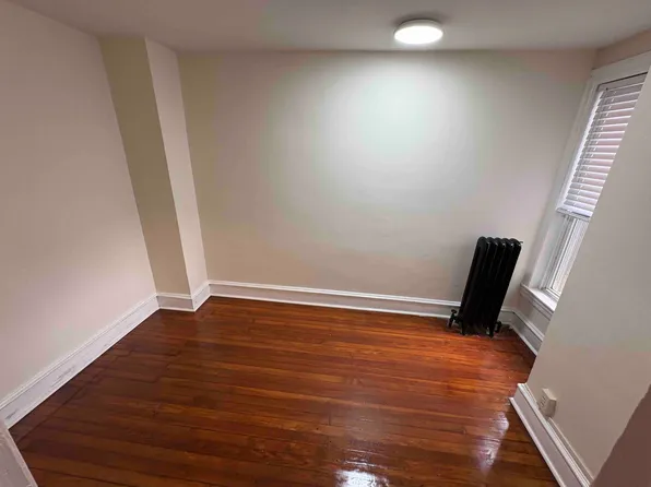 24 N Keystone Ave, Upper Darby, PA 19082