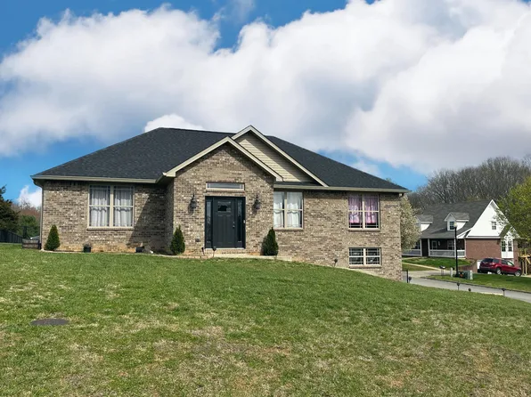 355 Whisper Woods Dr, Somerset, KY 42503